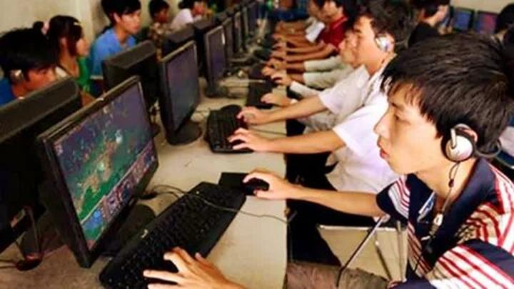 Từ Nhân Viên Ngân Hàng Đến Nhà Sáng Tạo Video: Chuyến Phiêu Lưu Cùng Hotspot Matrix