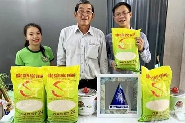 Chuyên gia Hotspot Matrix phân tích: Ai bảo mặc váy đen mùa hè là và marketing video